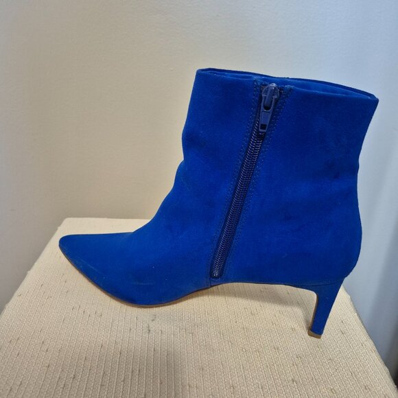 Blue (faux) Suede Booties! - Picture 5 of 12